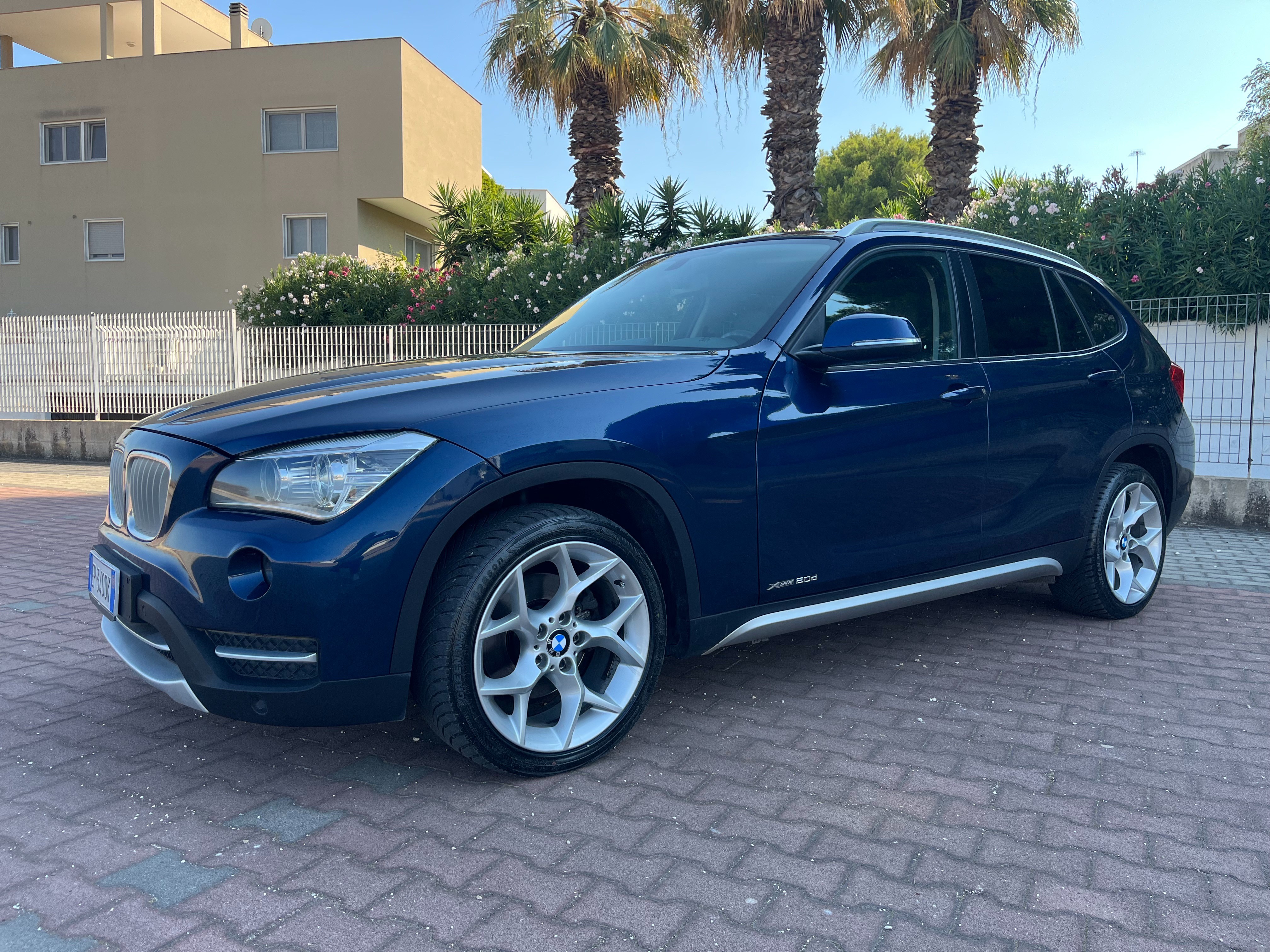 BMW  X1 Xdrive 2