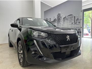 PEUGEOT 2008 Benzina